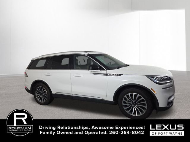 Used 2023 Lincoln Aviator Reserve w/ Elements Package Plus image 6