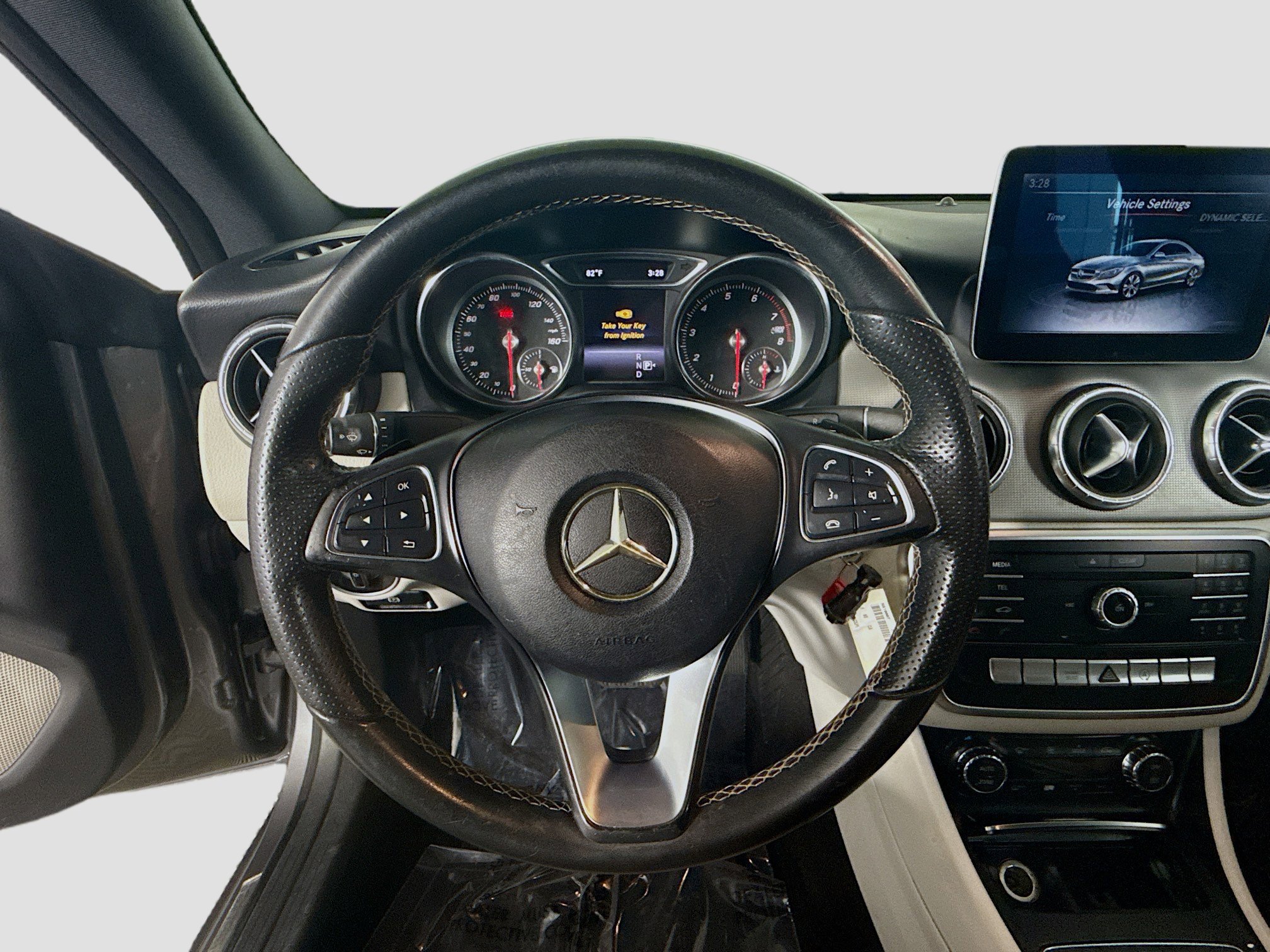Used 2018 Mercedes-Benz CLA 250 image 13