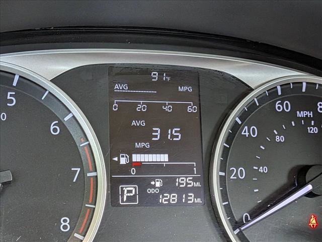 Used 2024 Nissan Versa S w/ Trunk Package image 5