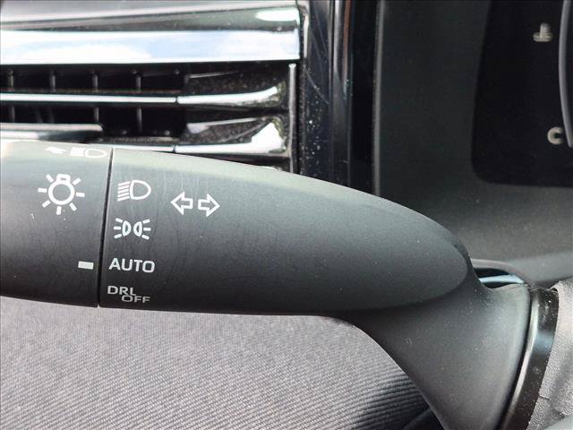 Used 2026 Toyota Camry LE FWD image 11