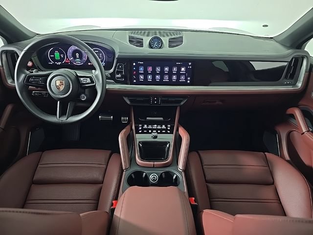 New 2025 Porsche Cayenne S AWD/4WD image 28