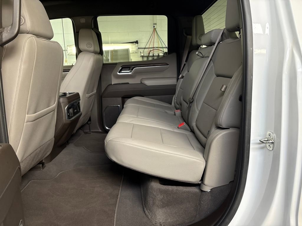 Used 2024 GMC Sierra 1500 SLT w/ SLT Premium Package image 28