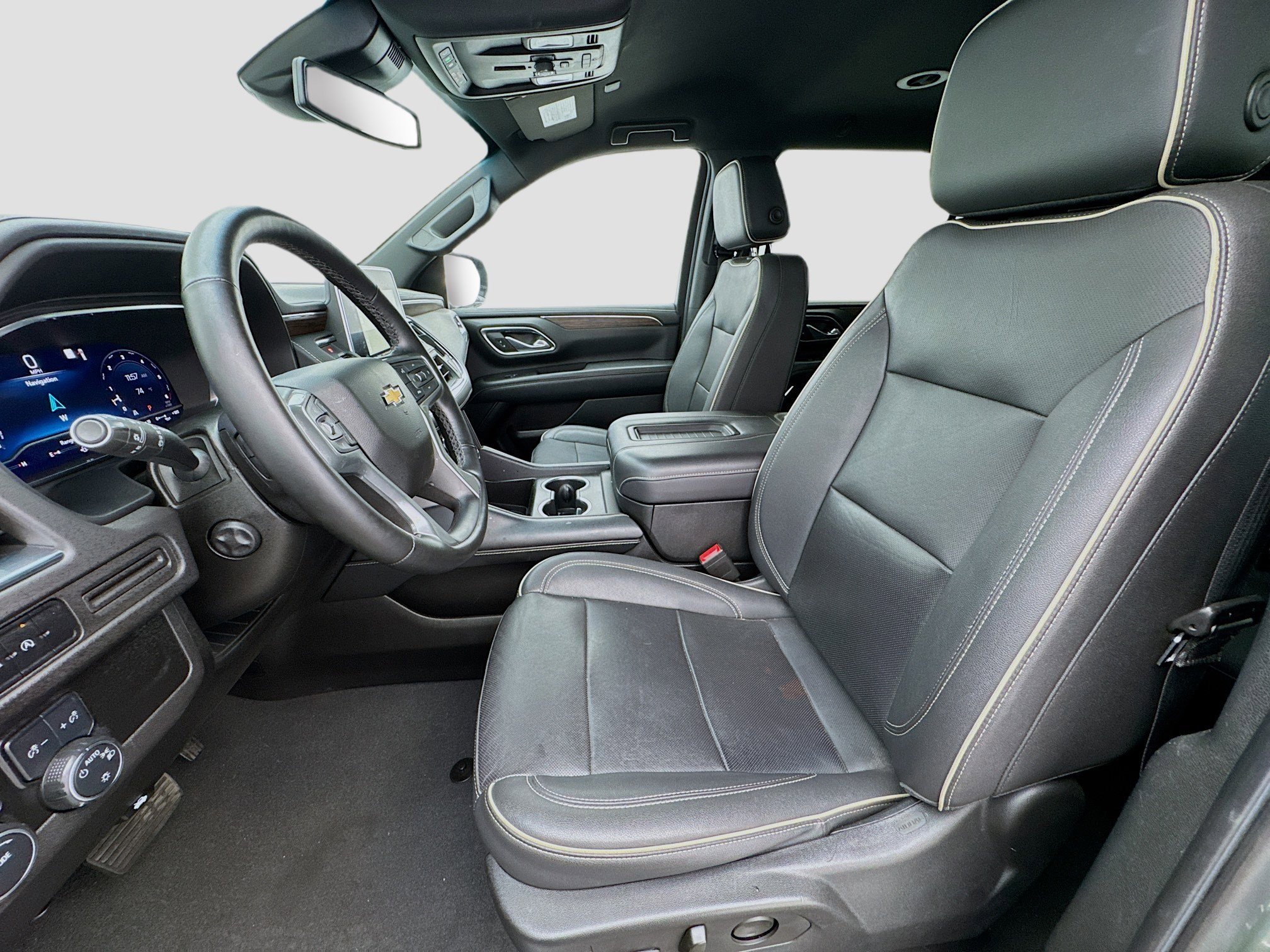 Used 2023 Chevrolet Suburban Premier RWD image 13