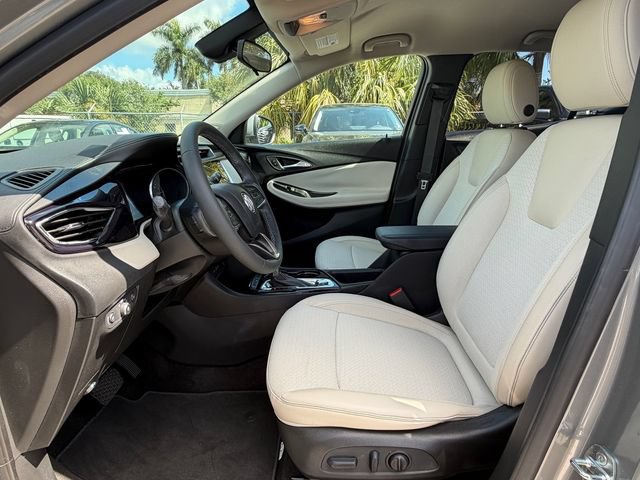 Used 2023 Buick Encore GX Preferred w/ Cold Weather Comfort Package FWD image 12