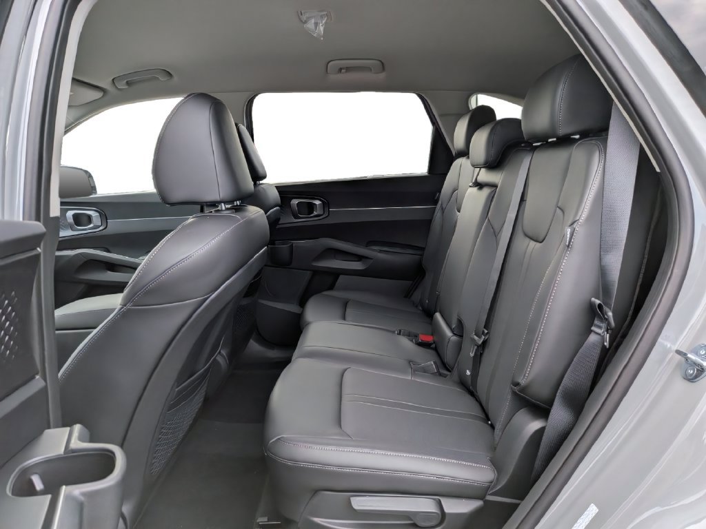 New 2026 Kia Sorento EX AWD/4WD image 15
