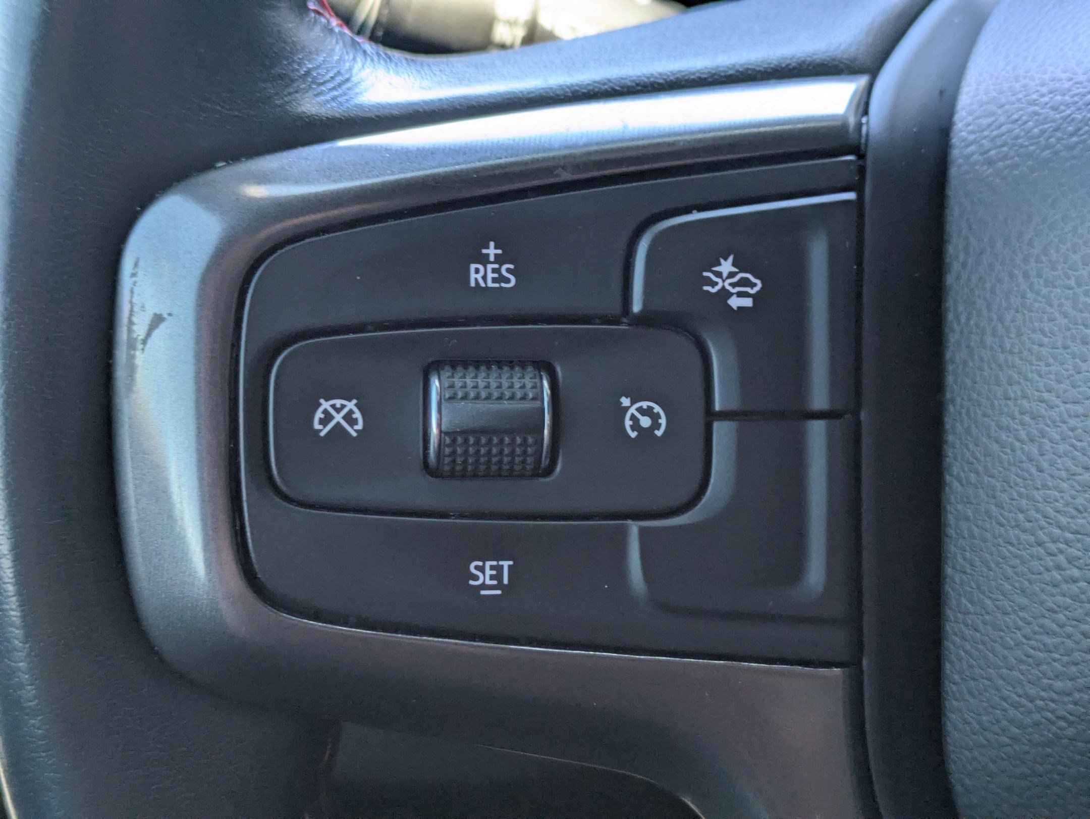 Used 2021 Chevrolet Tahoe RST AWD/4WD image 13