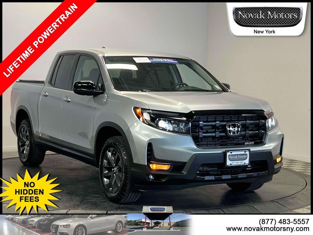 Used 2025 Honda Ridgeline Sport image 1