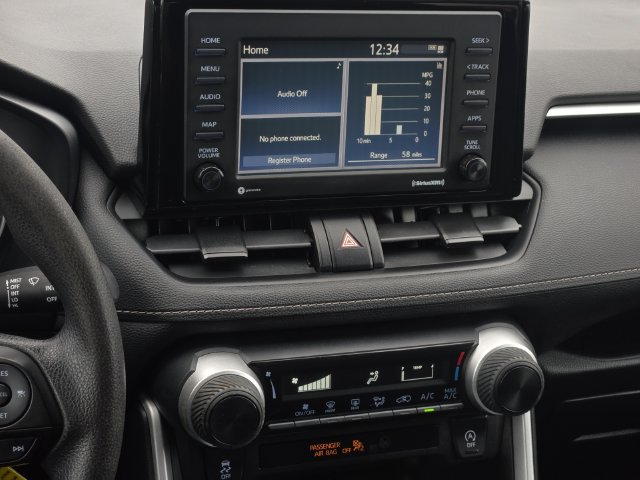 Certified 2021 Toyota RAV4 LE AWD/4WD image 20