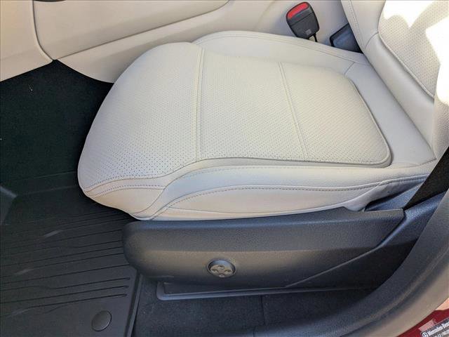 New 2026 Mercedes-Benz GLC 300 4MATIC image 4