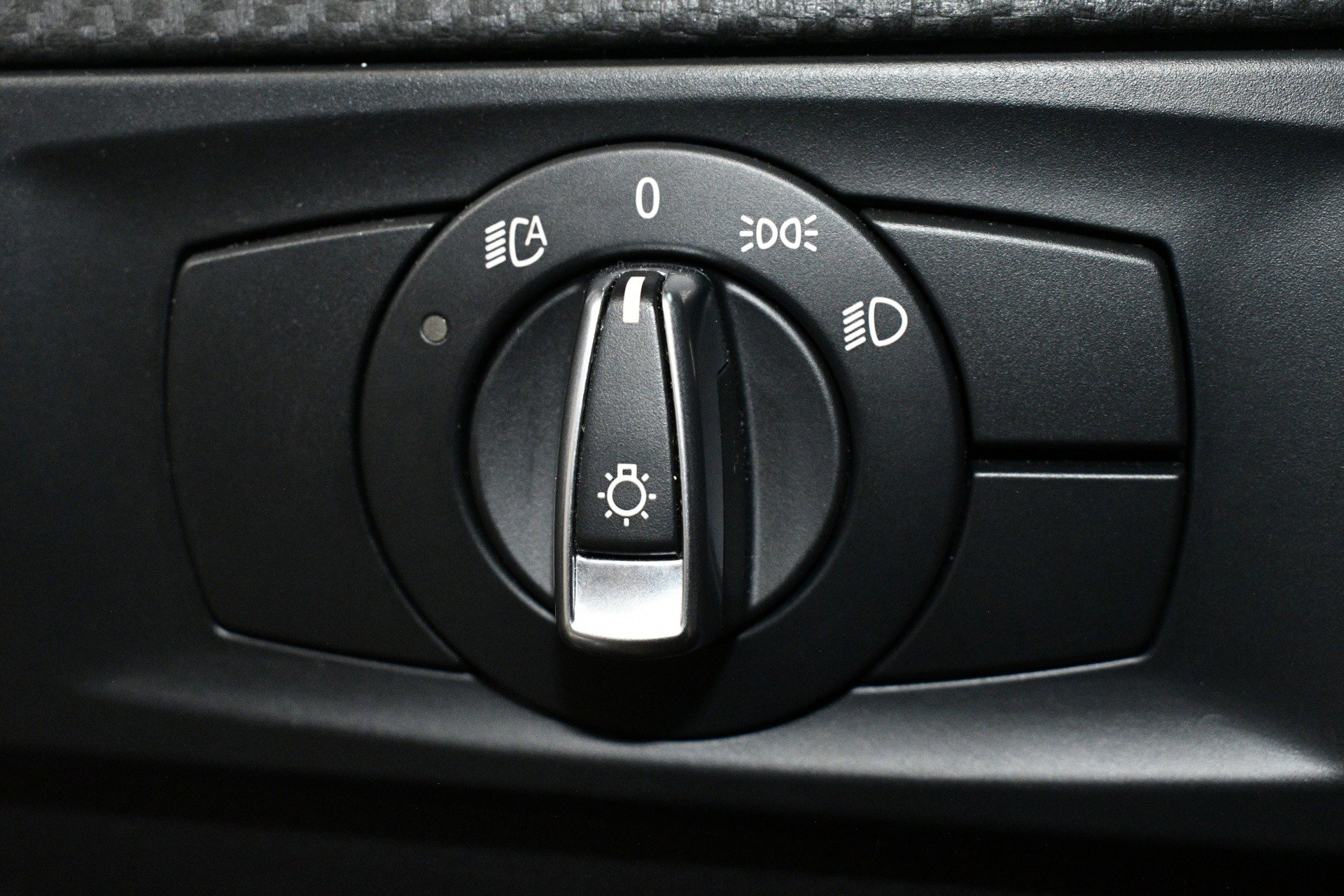 Used 2011 BMW M3 Sedan RWD image 39