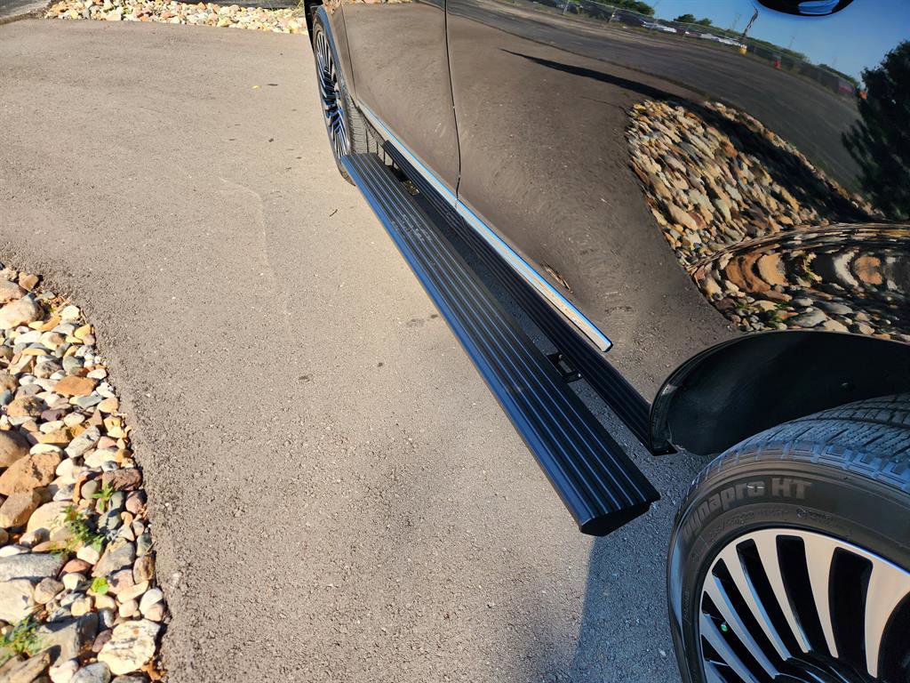 Certified 2021 Lincoln Navigator Black Label image 12