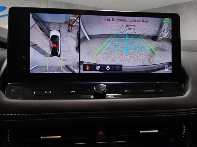 Used 2024 Nissan Rogue SL w/ SL Premium Package image 16