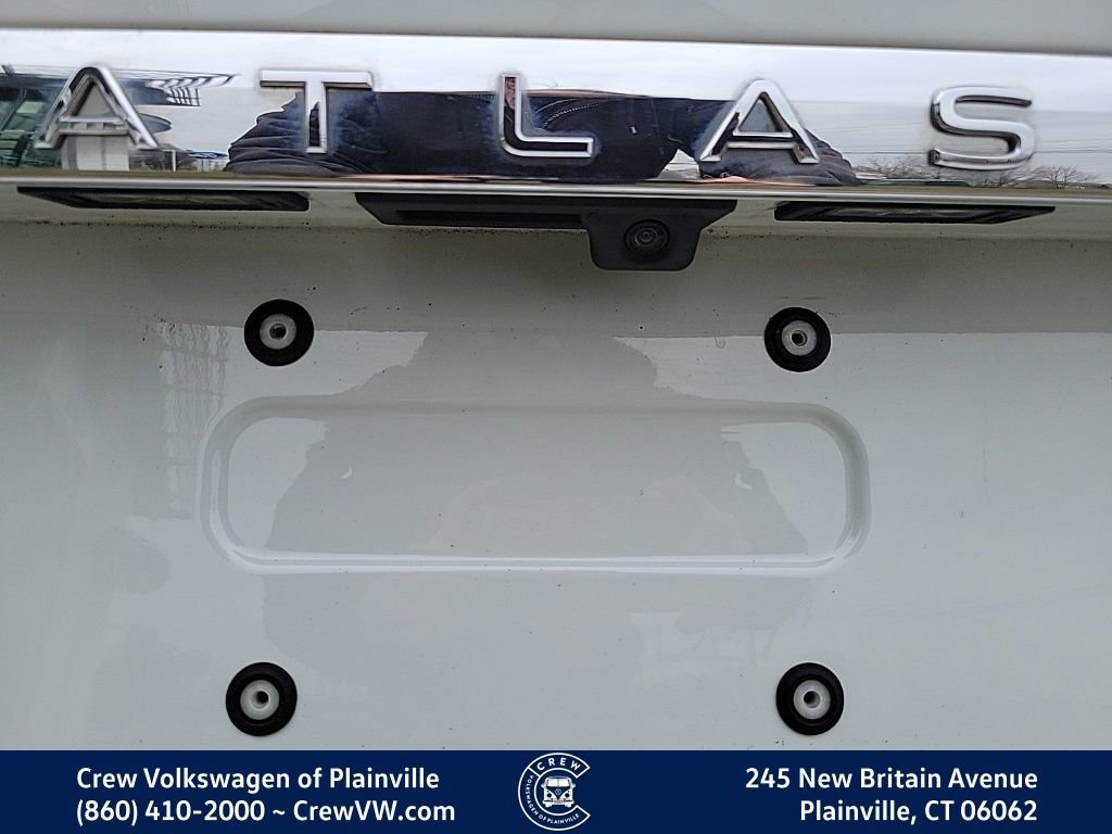 Certified 2022 Volkswagen Atlas Cross Sport SE w/ Panoramic Sunroof Package image 30