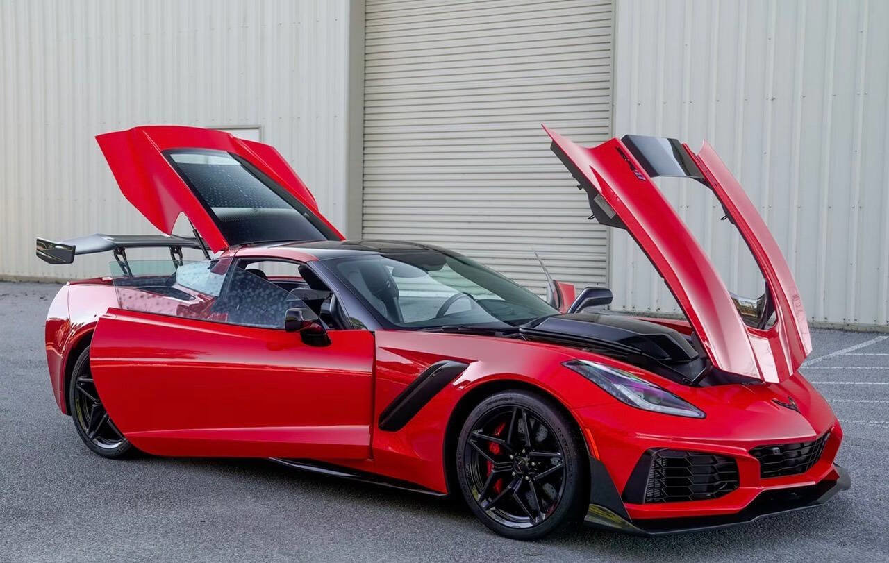 Used 2019 Chevrolet Corvette ZR1 image 39