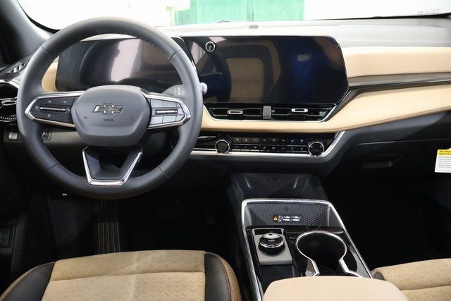 New 2026 Chevrolet Equinox ACTIV w/ Convenience Package III image 11