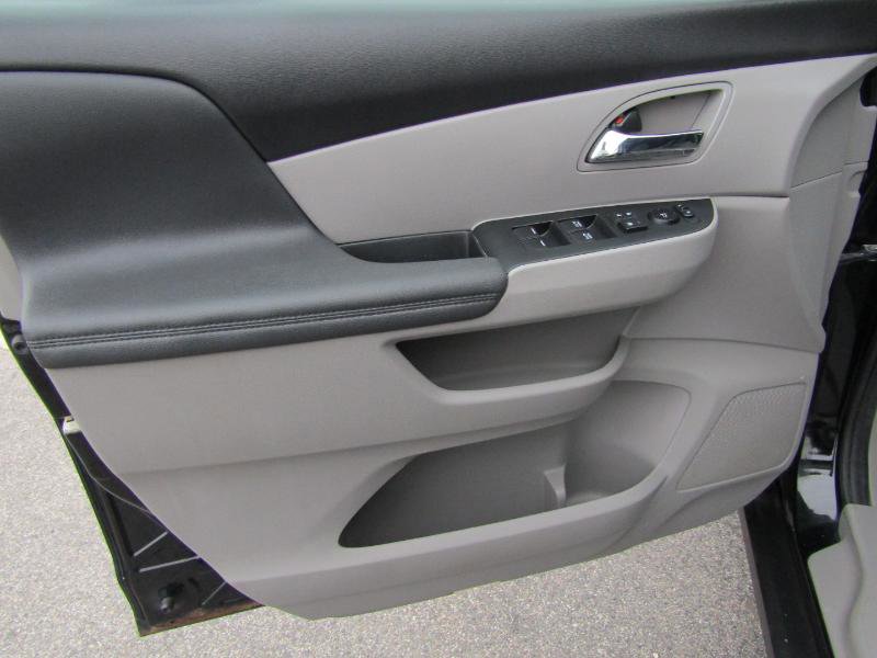 Used 2016 Honda Odyssey SE image 35