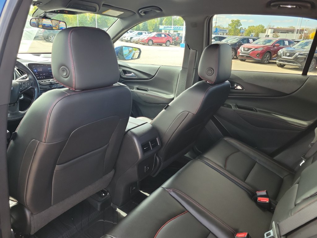 Used 2022 Chevrolet Equinox RS w/ RS Leather Package AWD/4WD image 29