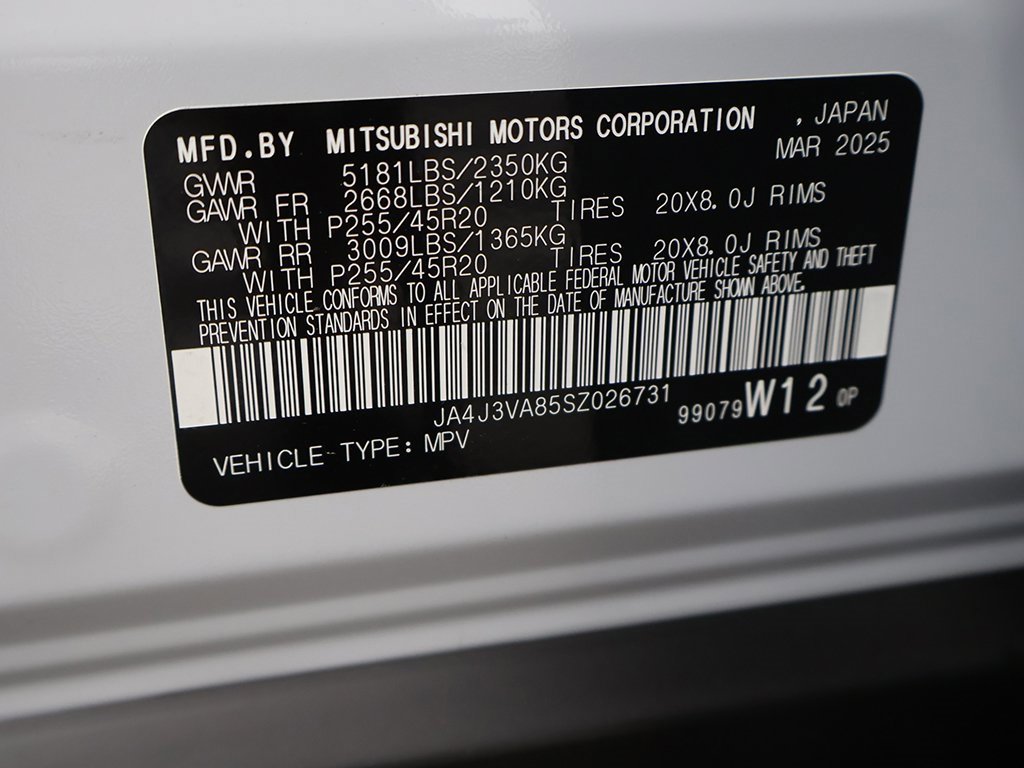 New 2025 Mitsubishi Outlander SE image 59