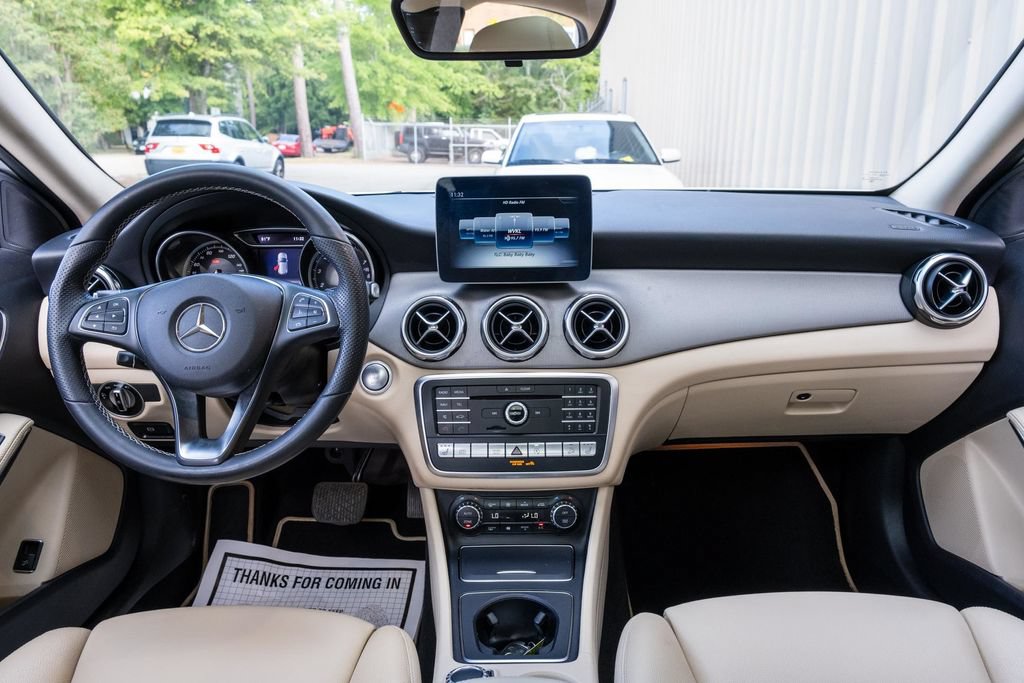 Used 2019 Mercedes-Benz GLA 250 4MATIC image 22
