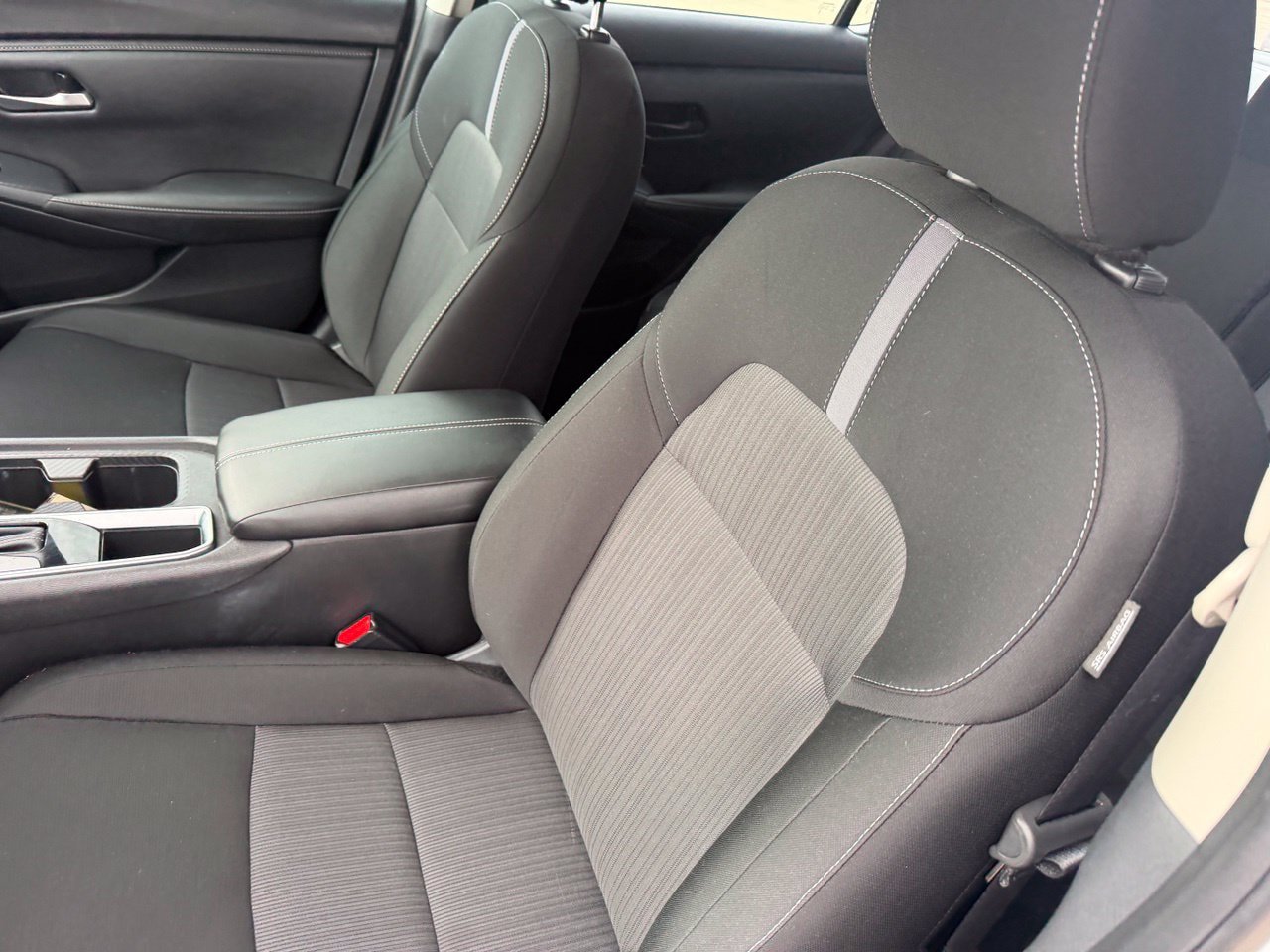 Certified 2025 Nissan Sentra SV w/ All-Weather Package FWD image 29