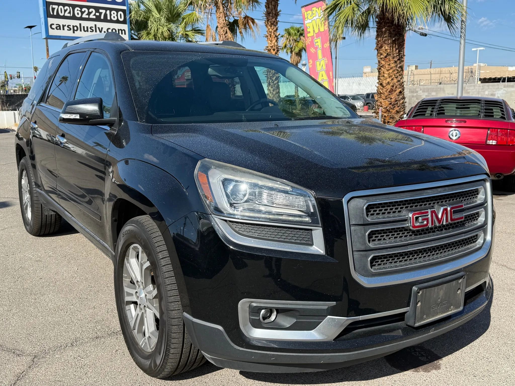 Used 2016 GMC Acadia SLT image 1