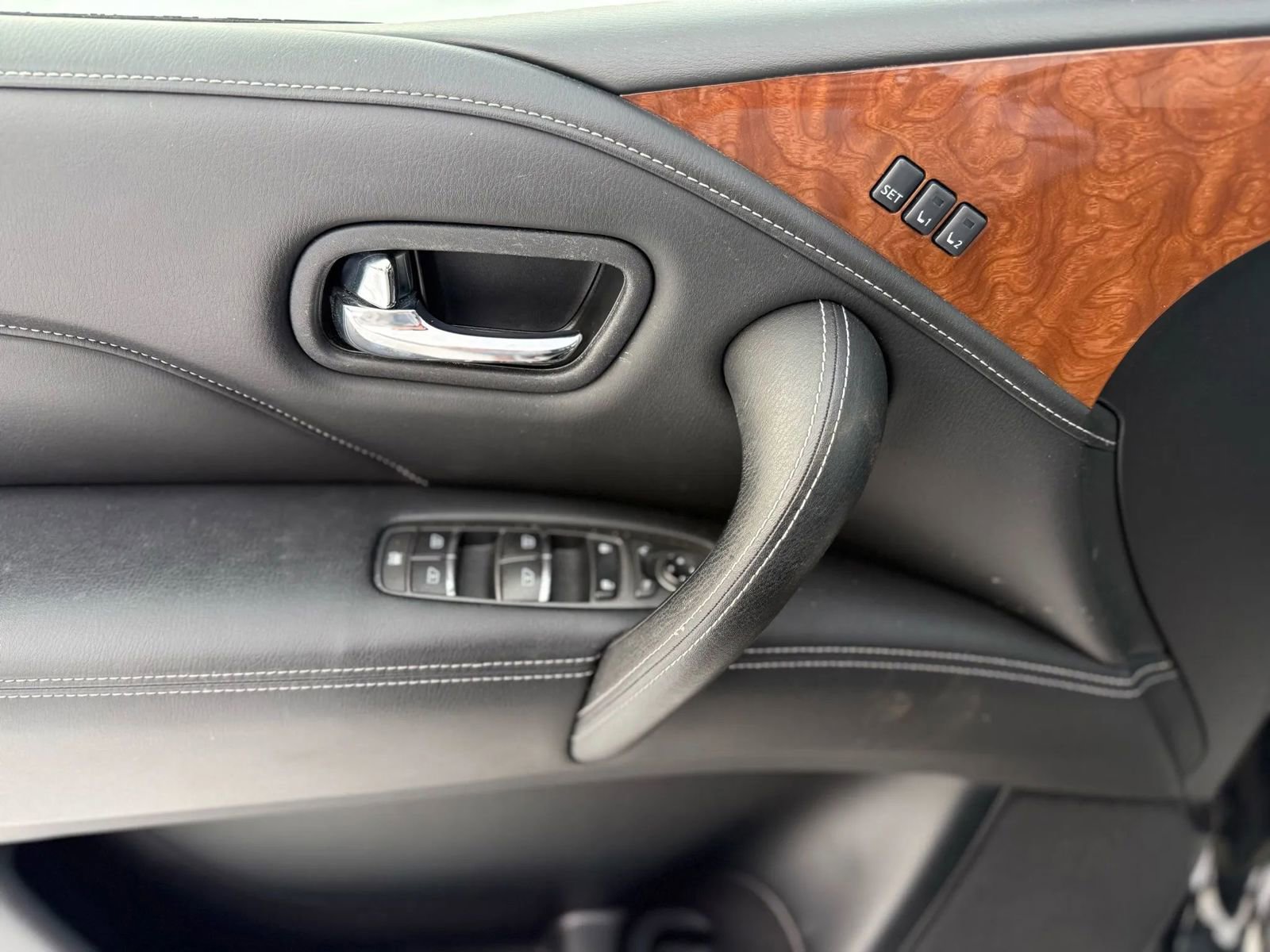 Used 2019 INFINITI QX80 Luxe w/ Proassist Package image 29