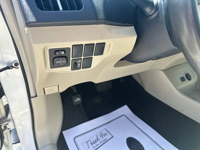 Used 2015 Toyota Prius Three FWD image 30