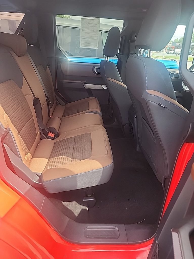 Used 2023 Ford Bronco Outer Banks AWD/4WD image 12