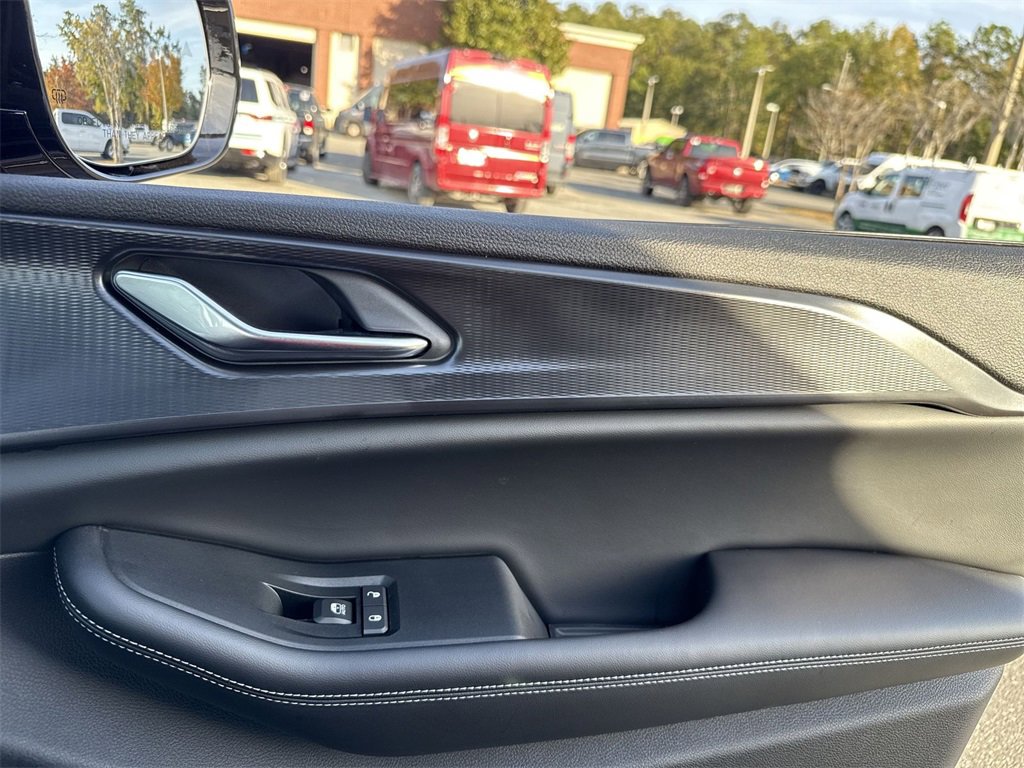 New 2025 Jeep Grand Cherokee Altitude w/ Trailer Tow Package image 26