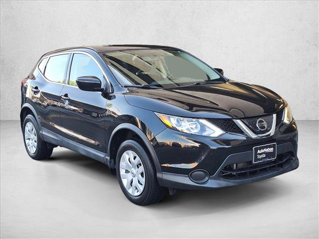 Used 2019 Nissan Rogue Sport S image 4