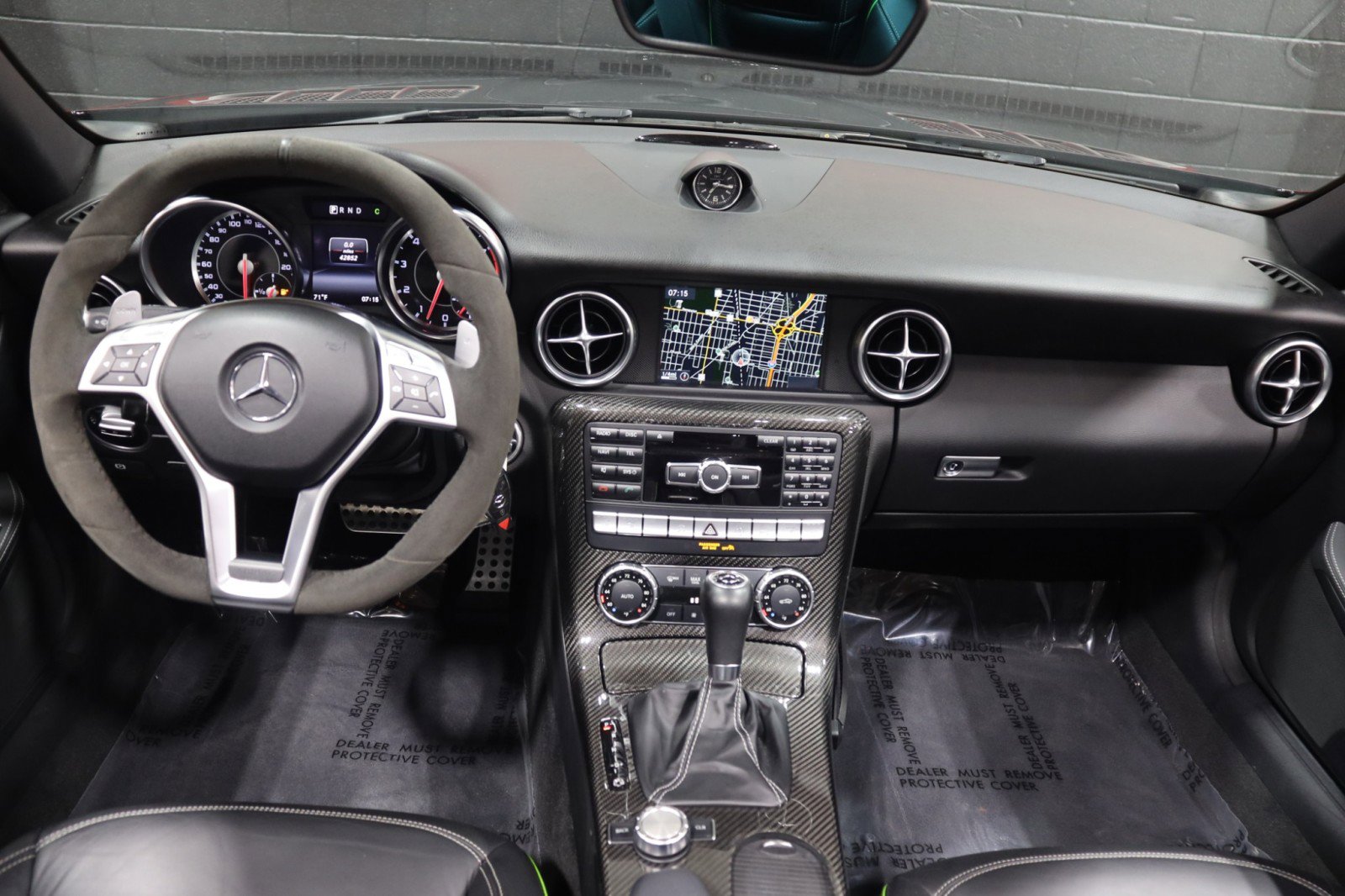 Used 2015 Mercedes-Benz SLK 55 AMG image 45