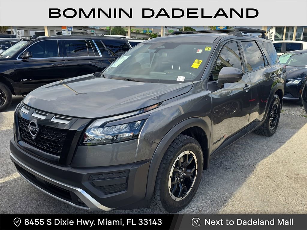 Used 2023 Nissan Pathfinder Rock Creek image 2