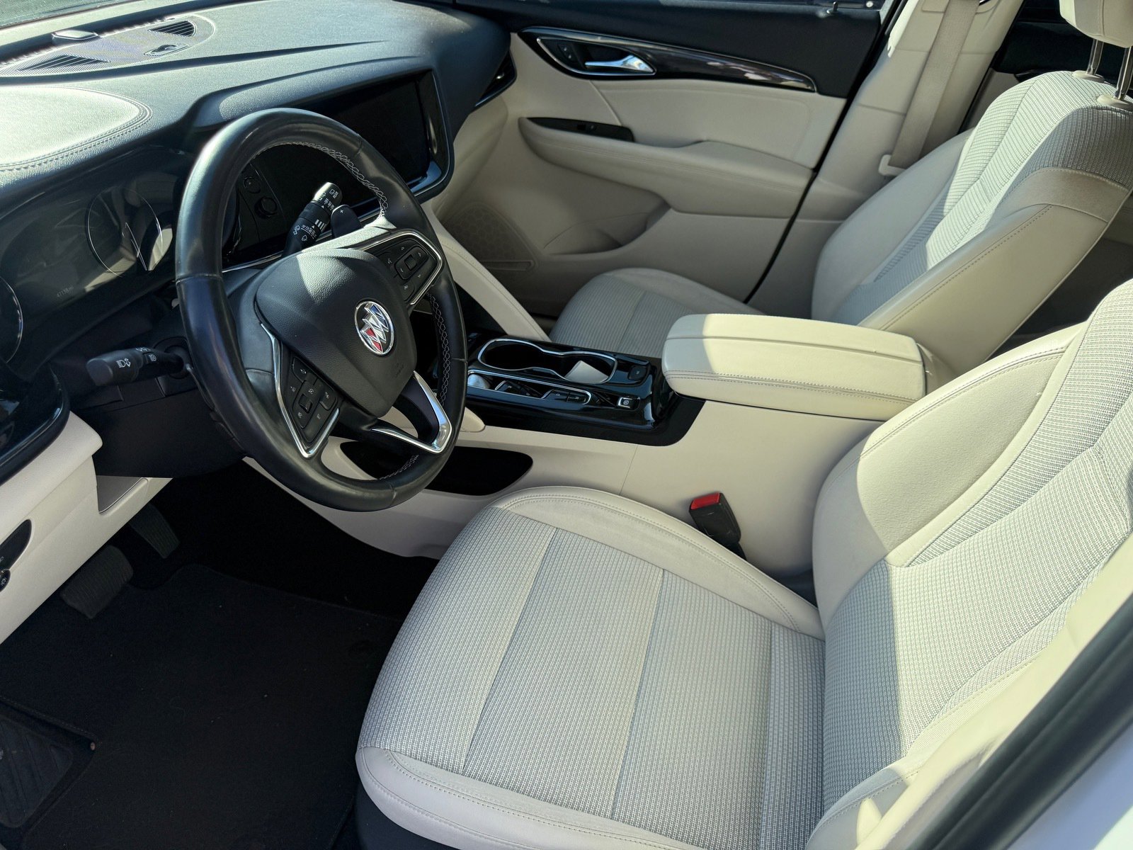 Used 2022 Buick Envision Preferred image 6