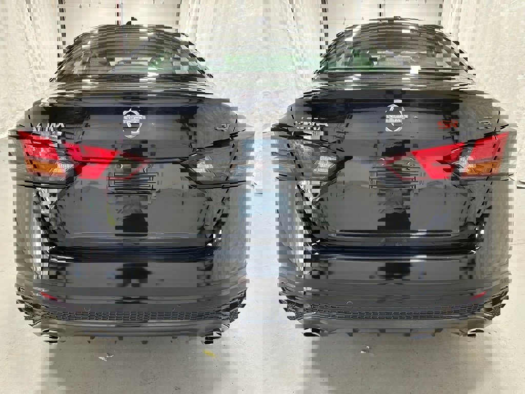 Used 2024 Nissan Altima 2.5 SR image 6