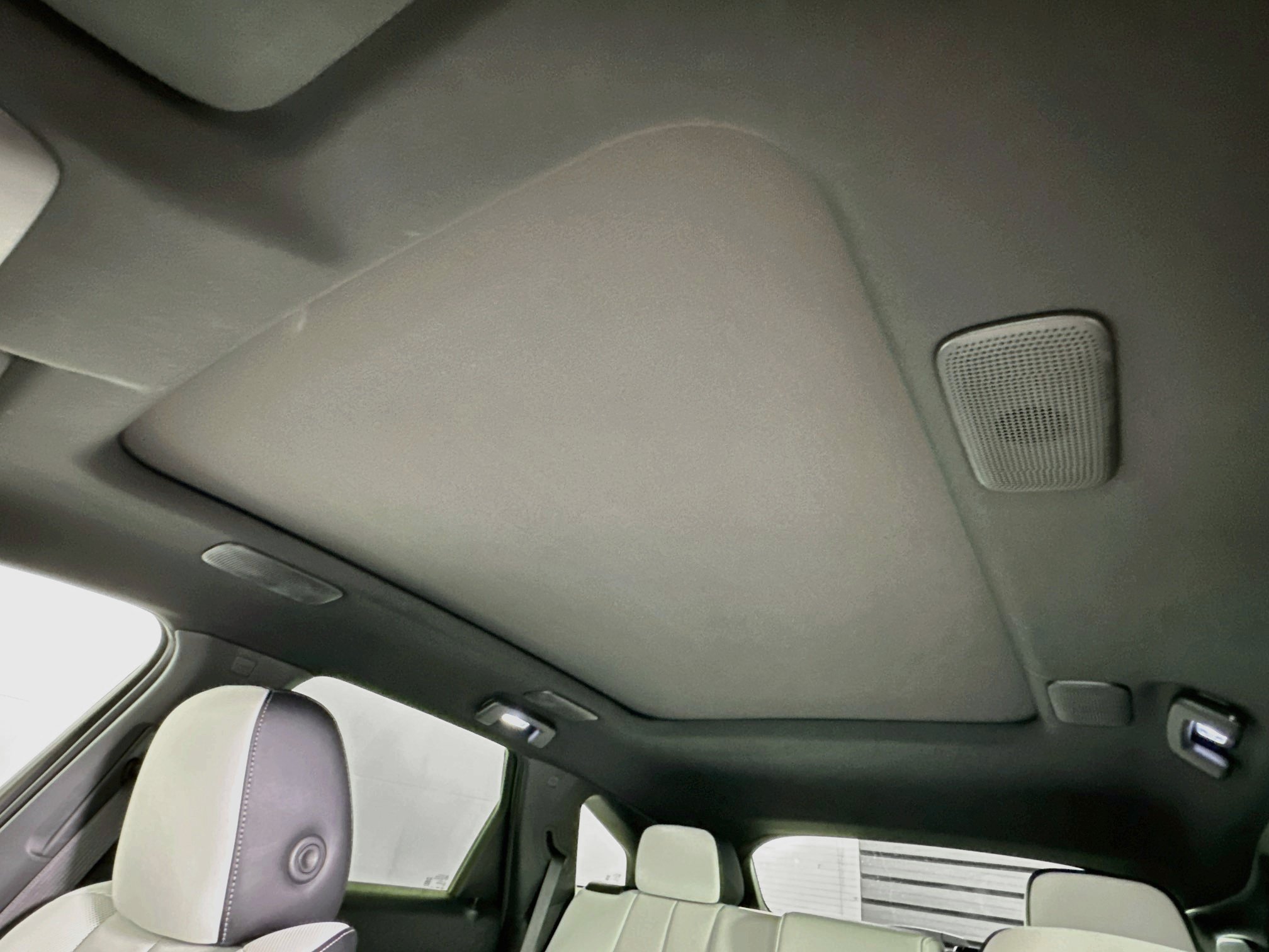 Used 2024 Acura ZDX A-Spec AWD/4WD image 26