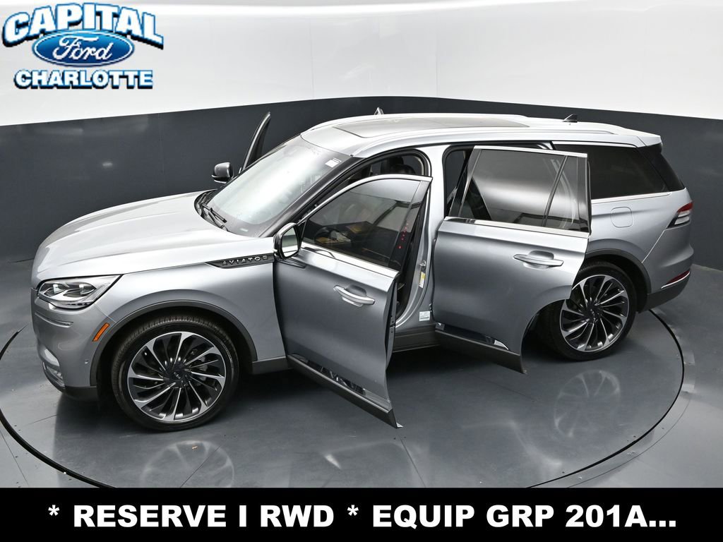 Used 2023 Lincoln Aviator Reserve w/ Equipment Group 201A image 38