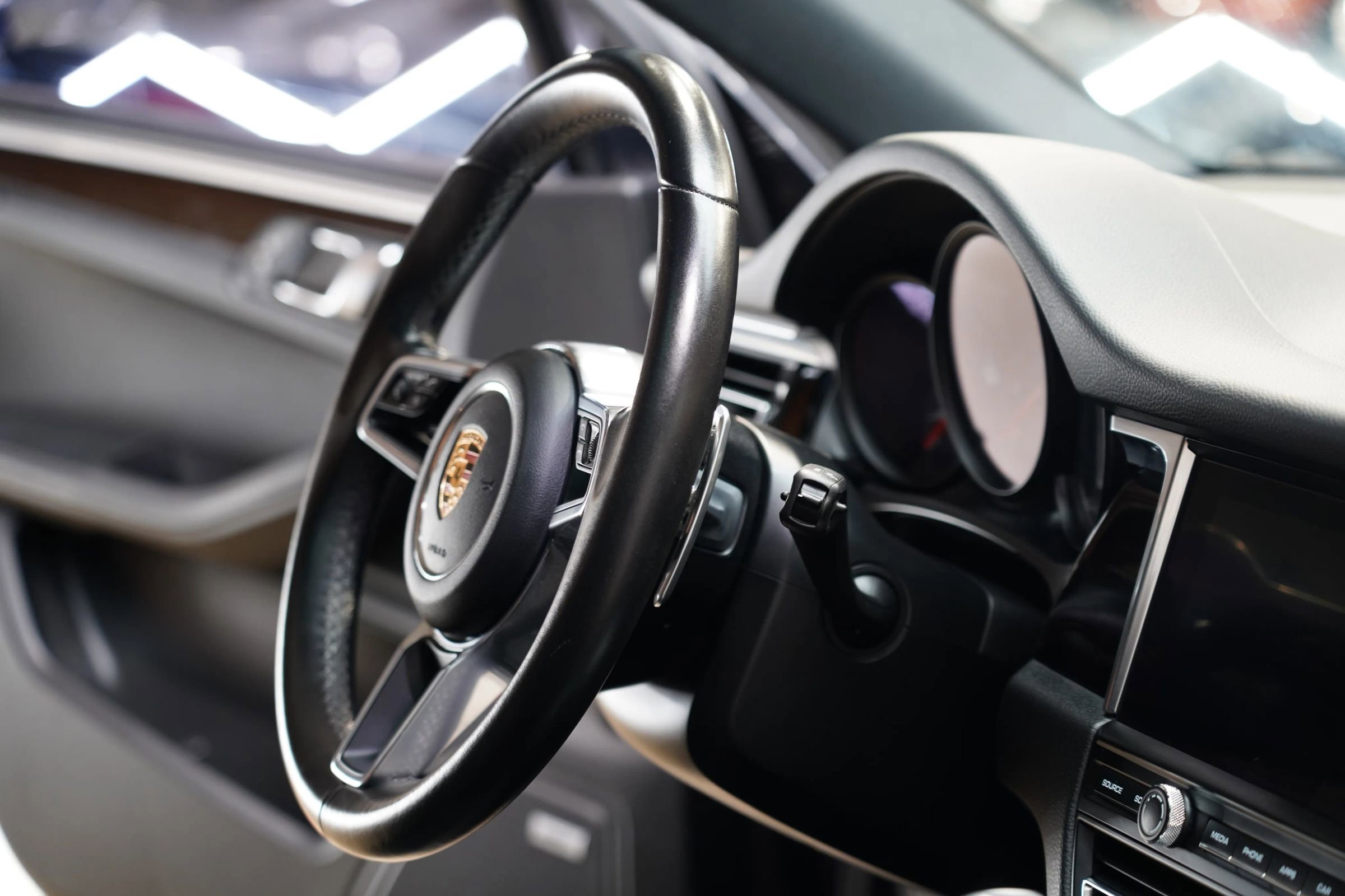 Used 2019 Porsche Macan S image 57