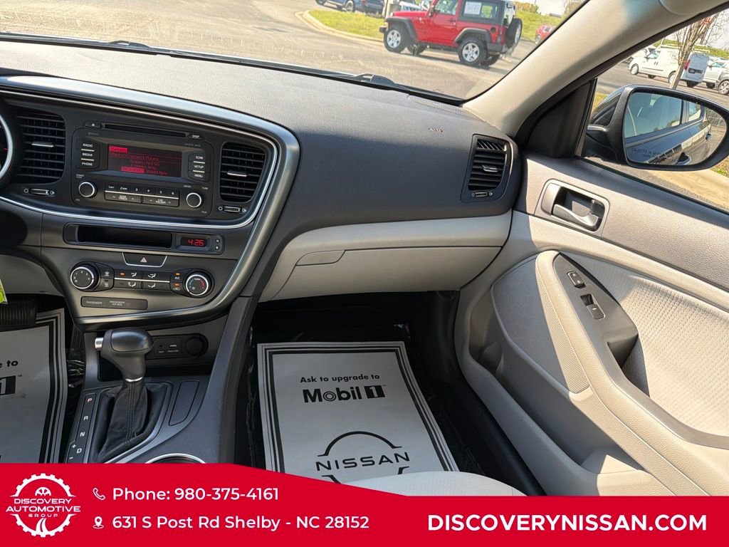 Used 2015 Kia Optima LX image 30