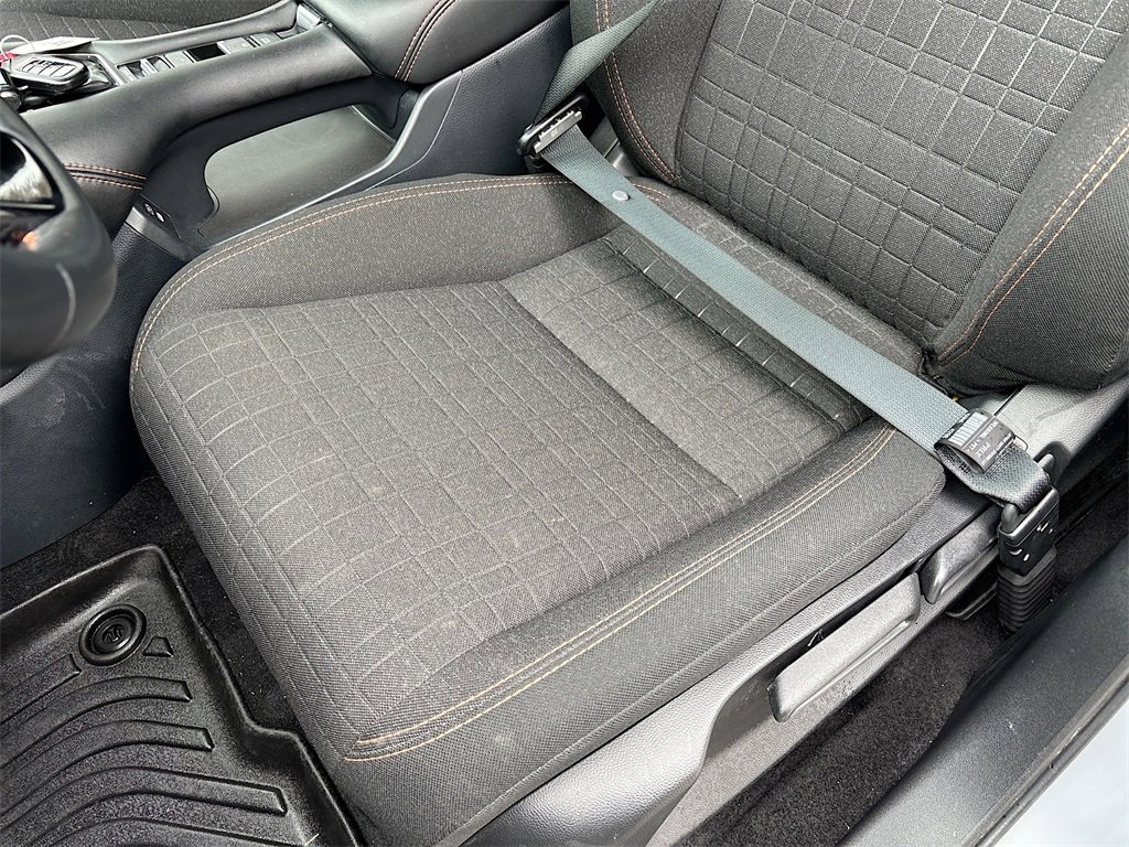 Used 2025 Honda HR-V Sport image 18