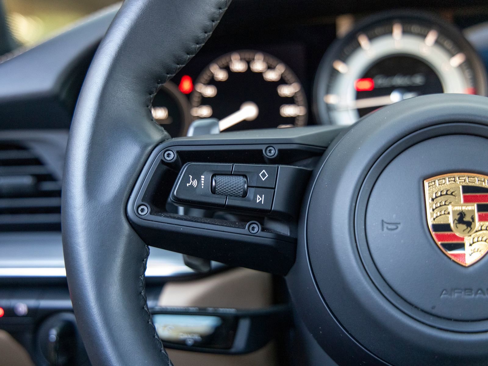 Used 2023 Porsche 911 Turbo S image 33