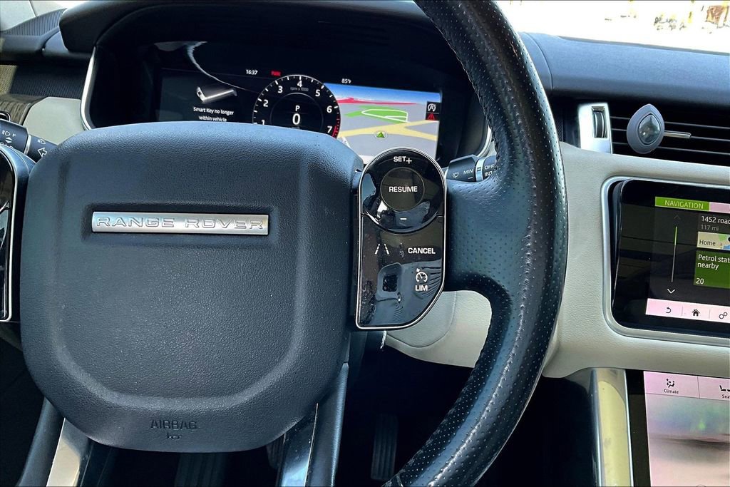 Used 2018 Land Rover Range Rover Sport HSE image 13