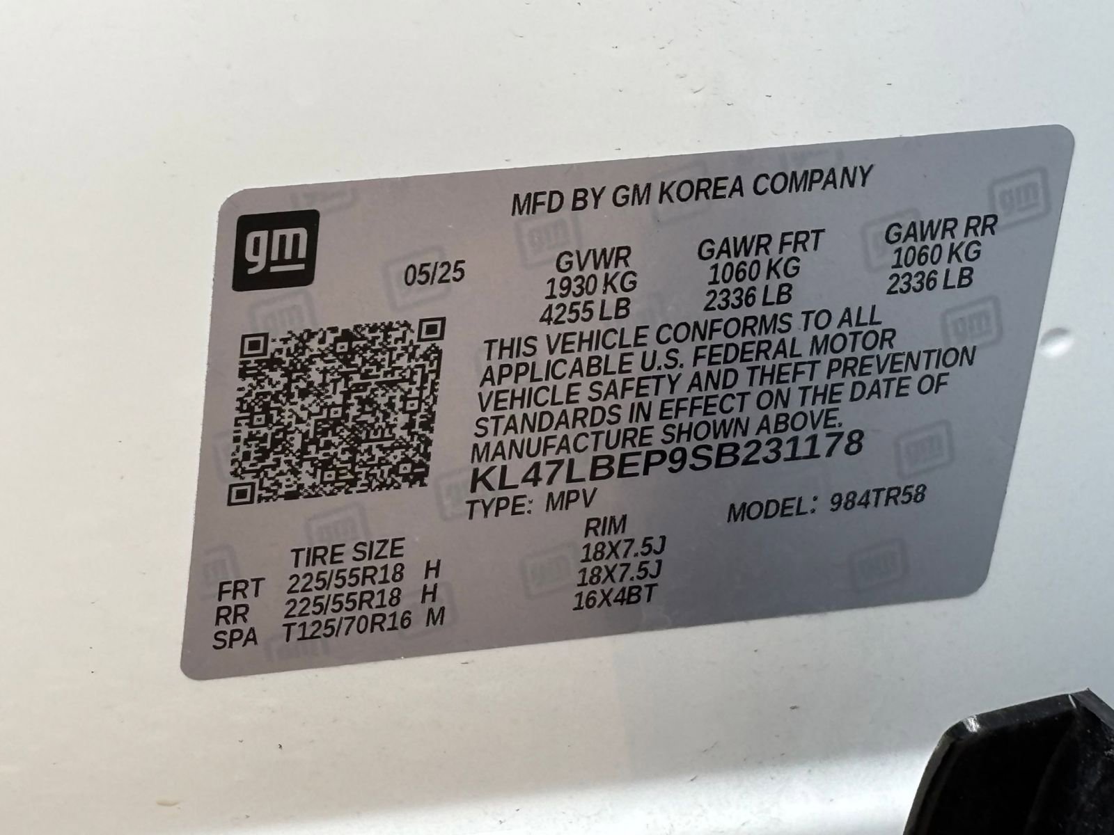 Used 2025 Buick Envista Sport Touring FWD image 28