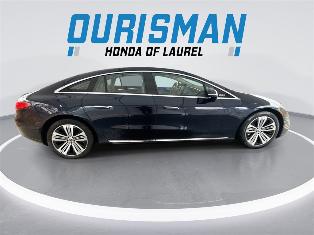 Used 2022 Mercedes-Benz EQS 580 4MATIC Sedan image 9