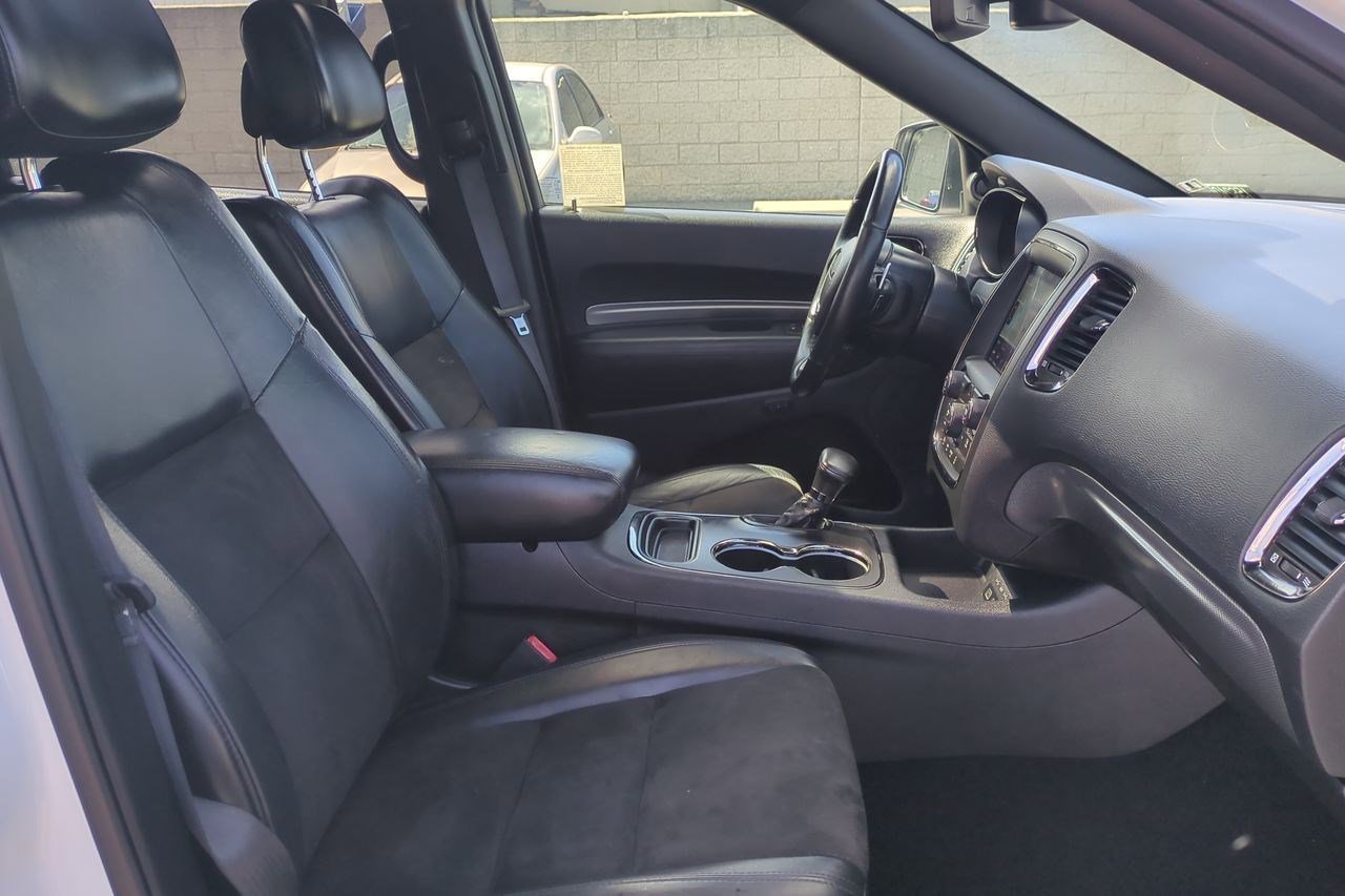 Used 2020 Dodge Durango R/T w/ Blacktop Package RWD image 26