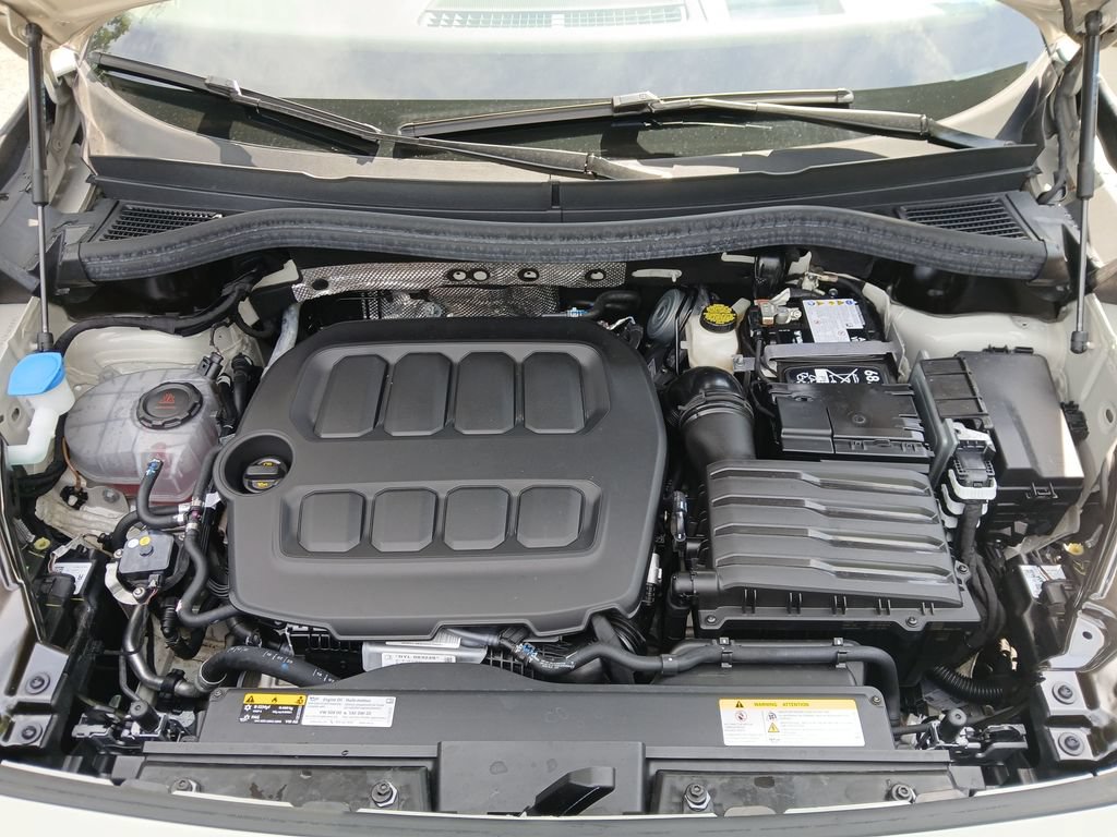 Used 2026 Volkswagen Tiguan SE R-Line AWD/4WD image 22