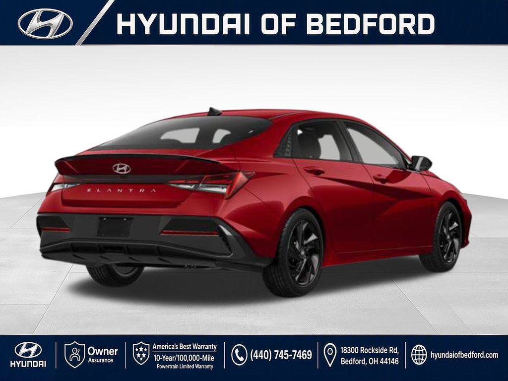New 2026 Hyundai Elantra SEL Sport FWD image 3
