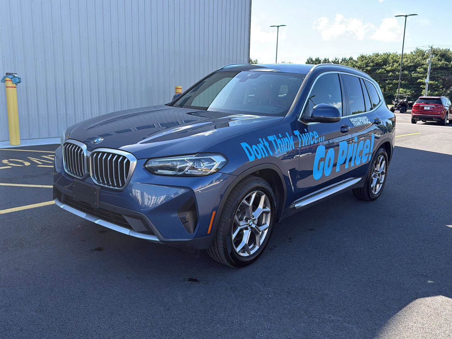 Used 2022 BMW X3 xDrive30i w/ Premium Package 2