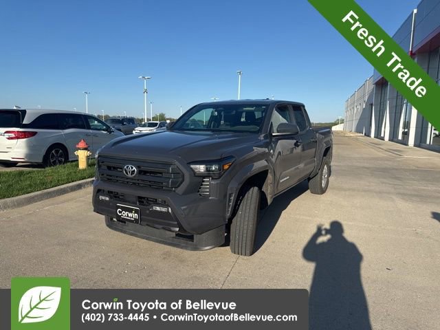 Used 2024 Toyota Tacoma SR5 AWD/4WD image 14