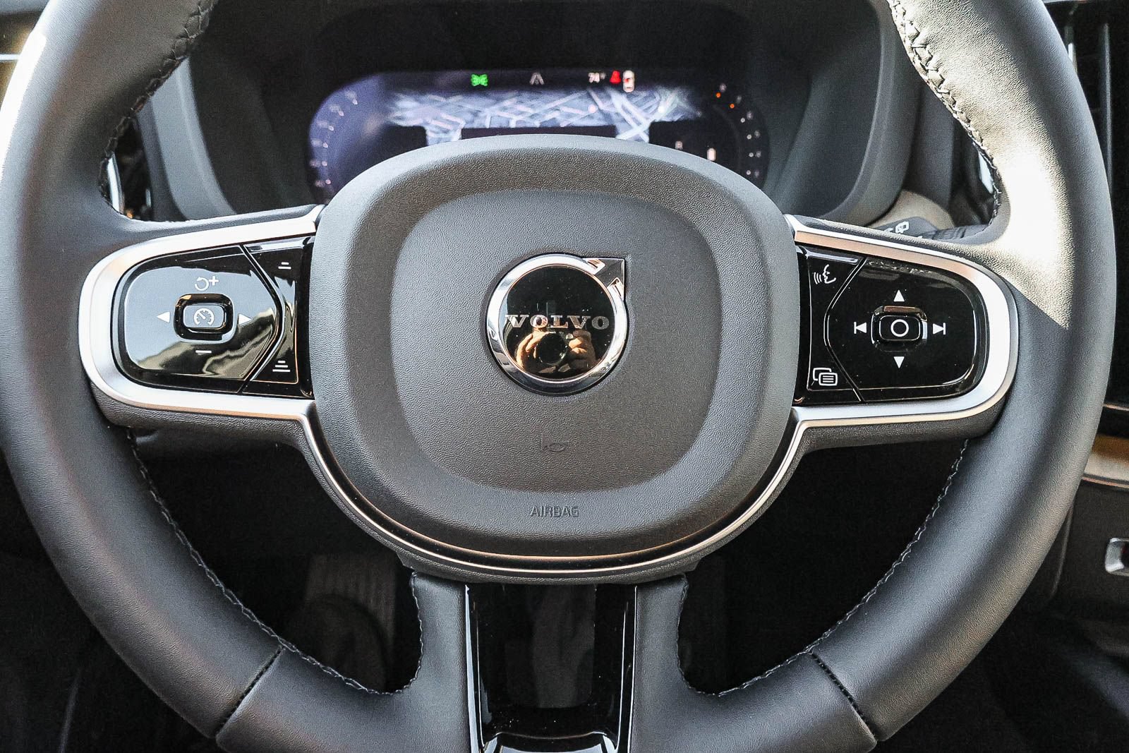 New 2026 Volvo XC60 B5 Plus w/ Climate Package AWD/4WD image 33