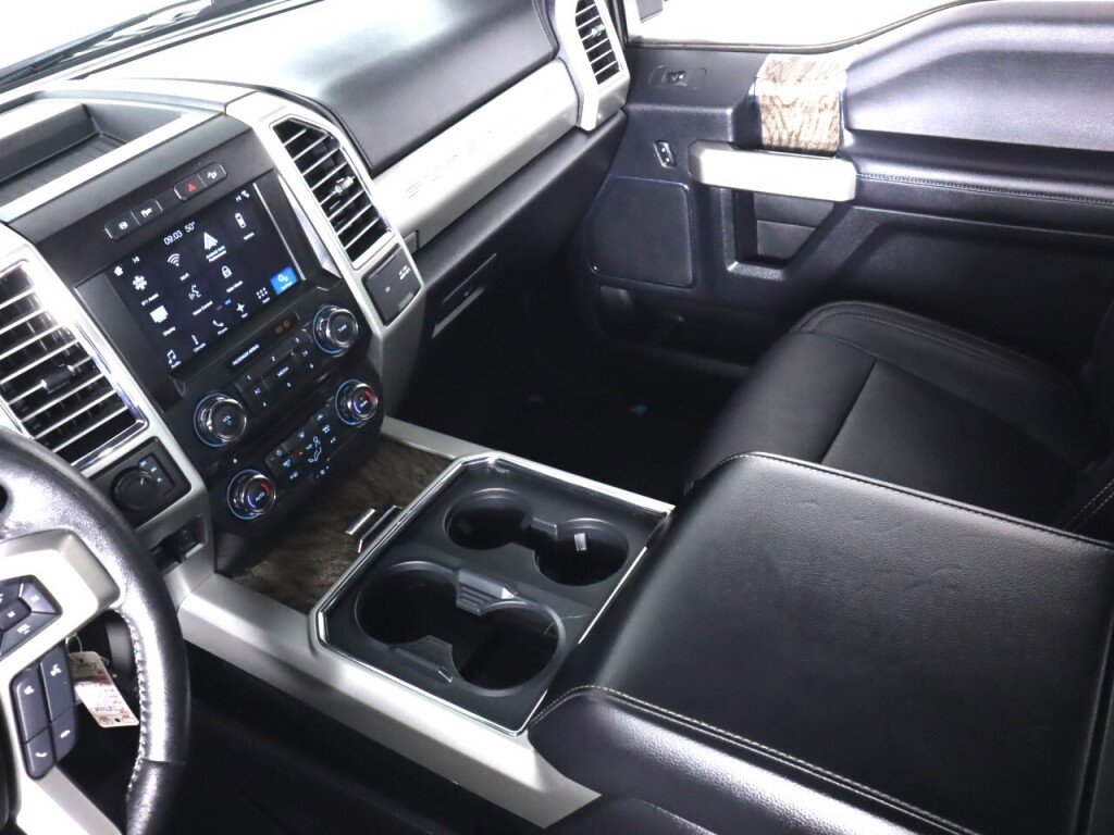 Used 2017 Ford F250 Lariat w/ FX4 Off-Road Package image 36